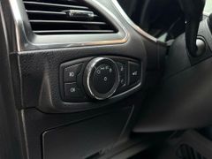 FORD Galaxy Titanium LED Pano 7-Sitz Memory Kamera