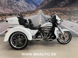 Harley-Davidson FLHTCUTGSE Tri Glide Ultra CVO 117" Trike - HARLEY-DAVIDSON BENZIN TRIKE TRI GLIDE