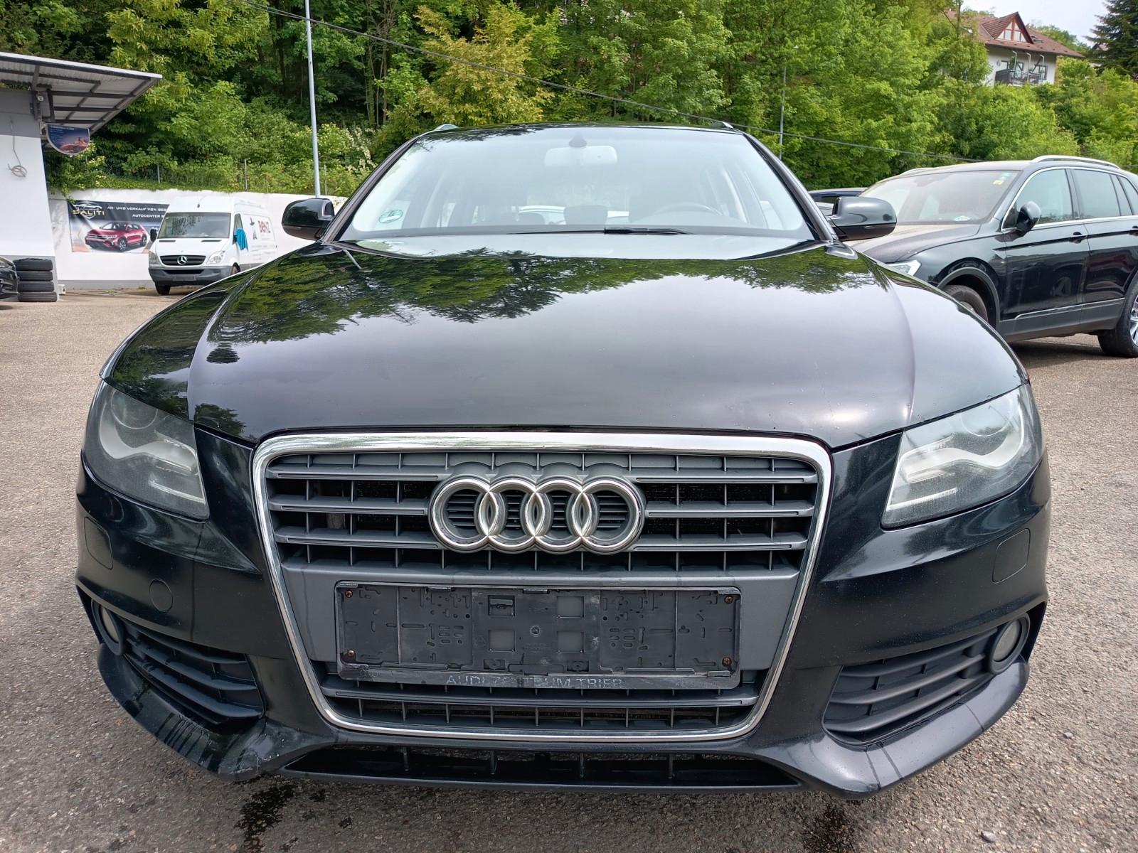 Audi A4 2010 — rear view