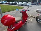 Vespa Primavera Rot - VESPA AUTOMATIK