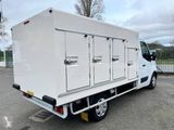 Nissan NV400