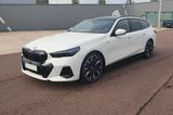 BMW i5 eDrive40 Touring IconicGlow AHK PADA MSP 21" - BMW i5 in Leipzig