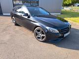 Mercedes-Benz 220D 9g Klima Alu Xenon Standheizung Teileder - Mercedes-Benz 220: Te