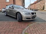 BMW 318d Automatik TÜV NEU! - BMW 318 aus 2011: Kombi, 318d