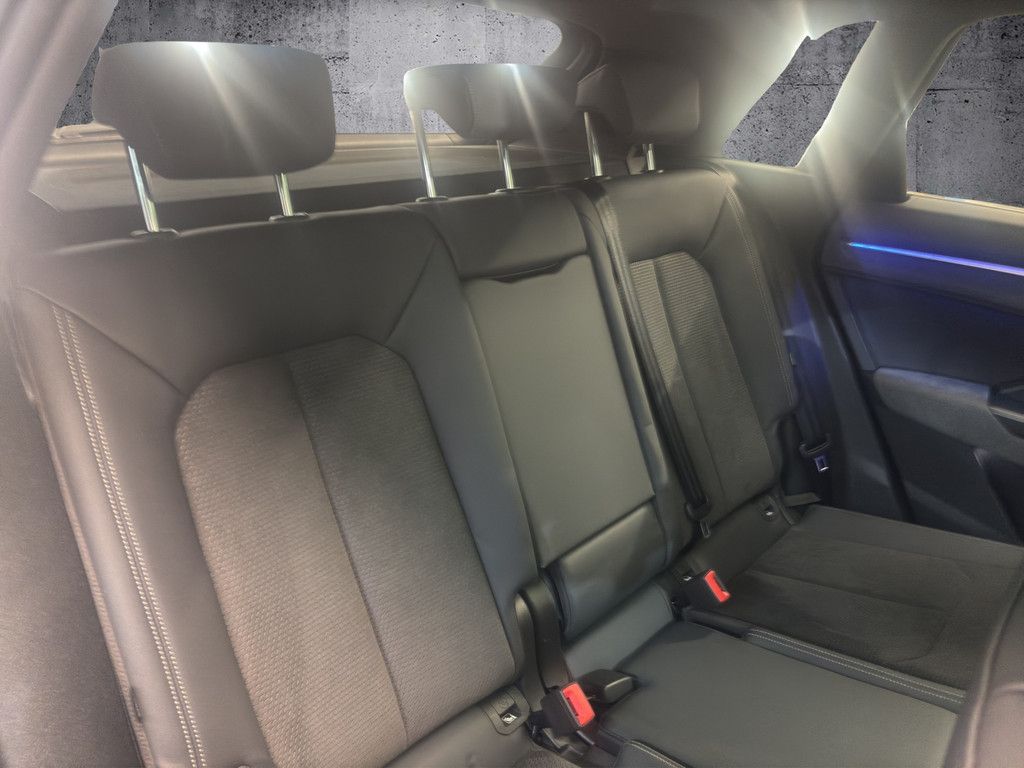Audi Q3 45 TFSI e S line Pano+Navi+SHZ+Kamera+ACC foto 10