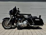Harley-Davidson Electra Glide mit Velorex - GESPANN MIT