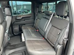 Fahrzeugabbildung Chevrolet Silverado High Country 6.2 V8 Black-Package LPG