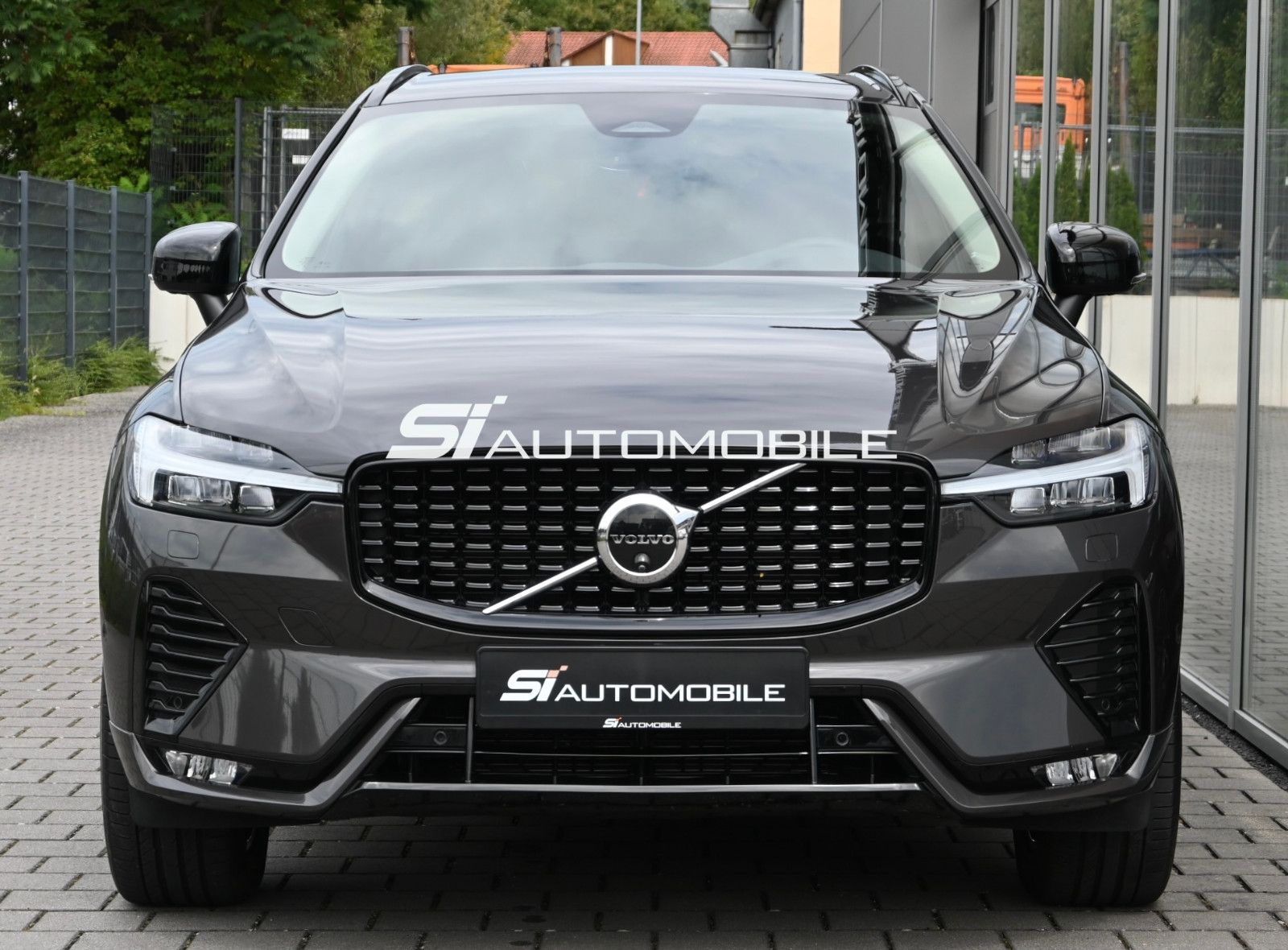 Fahrzeugabbildung Volvo XC60 B4 D Plus Dark °ACC°STANDHEIZ°360°KAM°HARM°