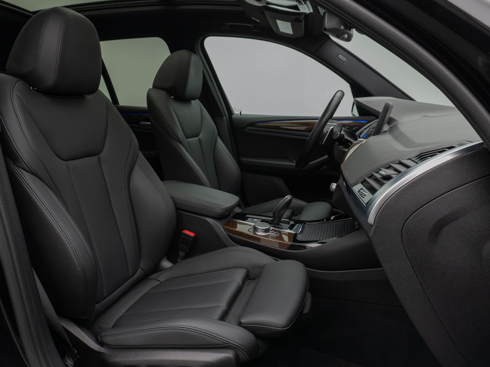 Fahrzeugabbildung BMW X3 xD30i xLine Panoram Kamera HiFi Komfort Sport