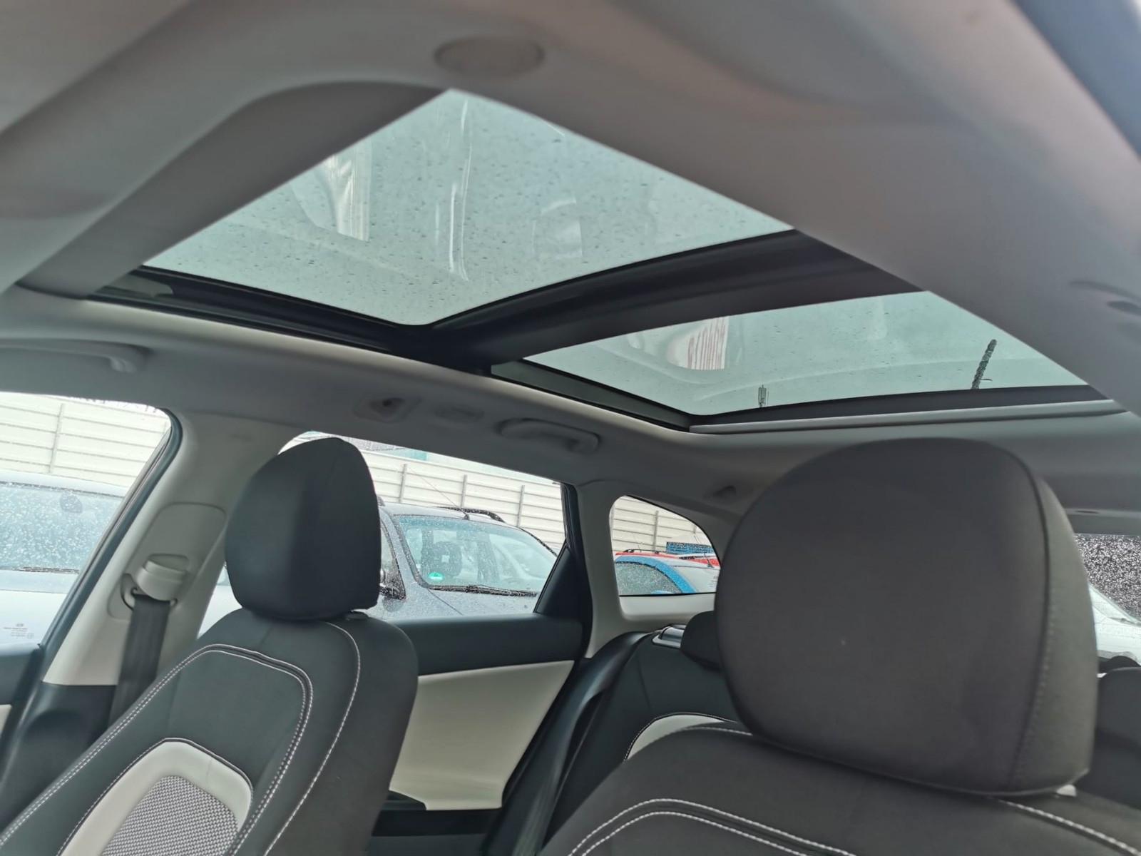 Kia cee'd Sportswagon*PANO*STANDHEIZUNG*KAME*PDC V H