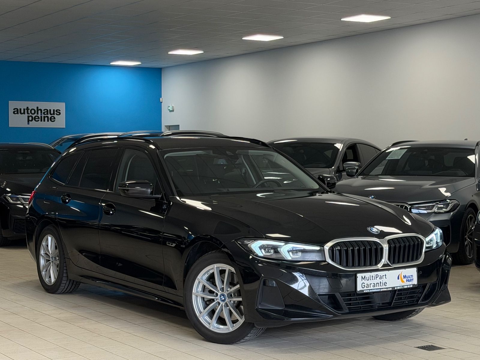 BMW 330e xDrive Stop&amp;Go/DrivAss/SportSitz/KeyLes