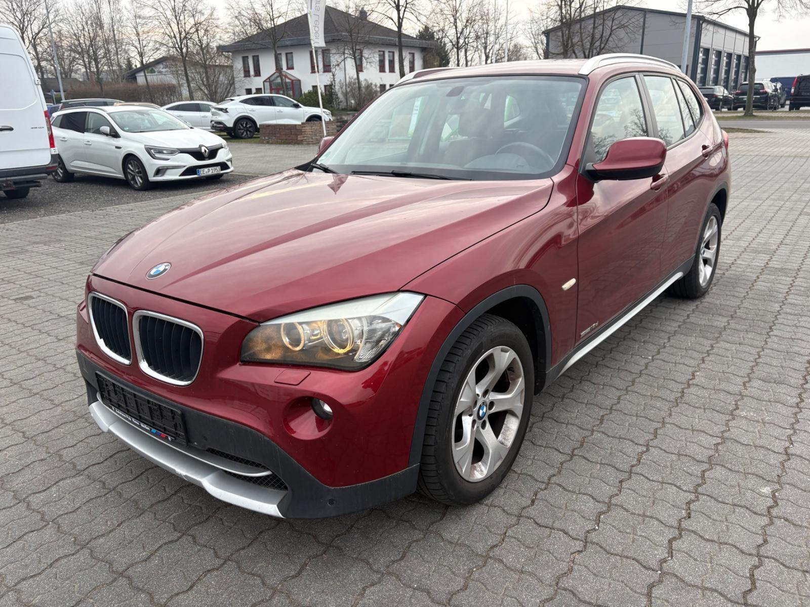 BMW X1 18 d sDrive X line