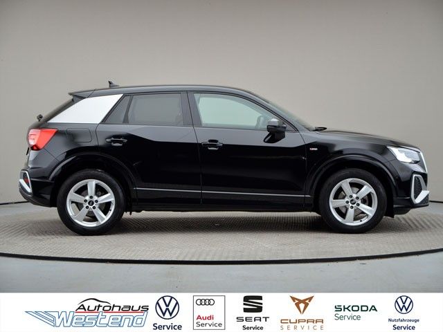 Fahrzeugabbildung Audi Q2 S line 35 TFSI 110kW S tr. Navi LED Klima