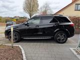 Mercedes-Benz GLE 400d AMG Pano Stndh Assist+ 360 AHK Garantie - Mercedes-Benz GLE 400: Von Privat