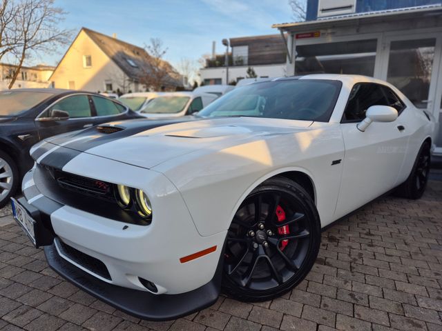 Dodge Challenger SRT 6.4 V8 ScatPack Brembo Alpine 20"