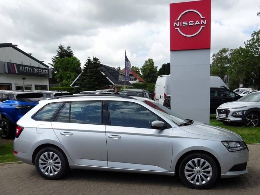 Fahrzeugabbildung SKODA Fabia Combi 1.0 TSI Ambition