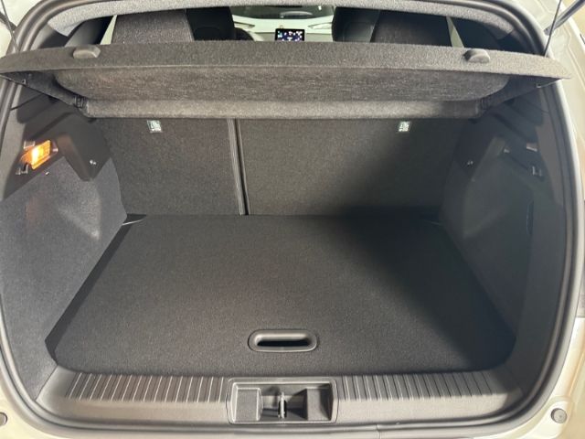 Fahrzeugabbildung Renault Captur Techno Mild Hybrid 160 EDC Winterpaket Na