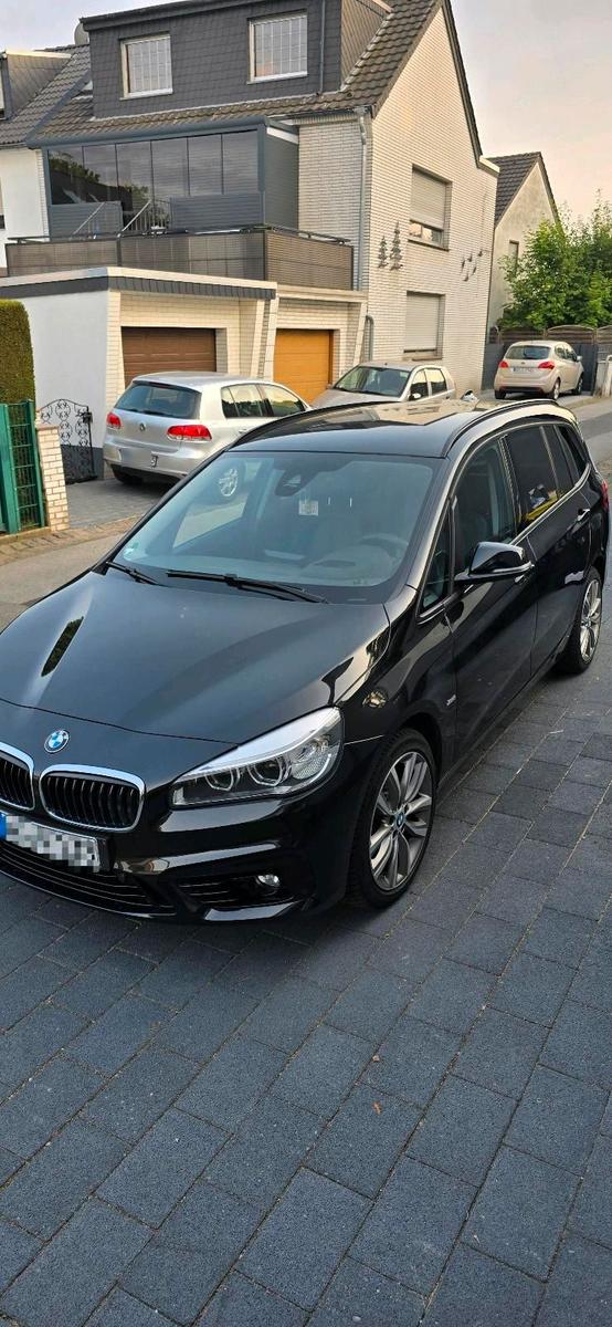 BMW 220