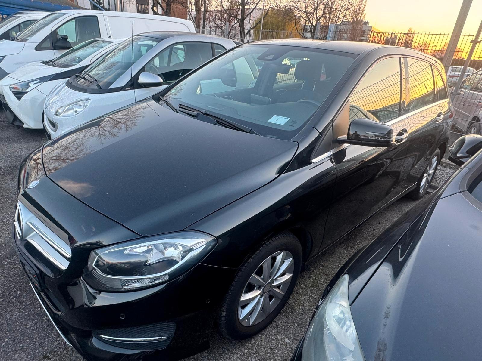 Mercedes-Benz B 180 B B 180 CDI / d