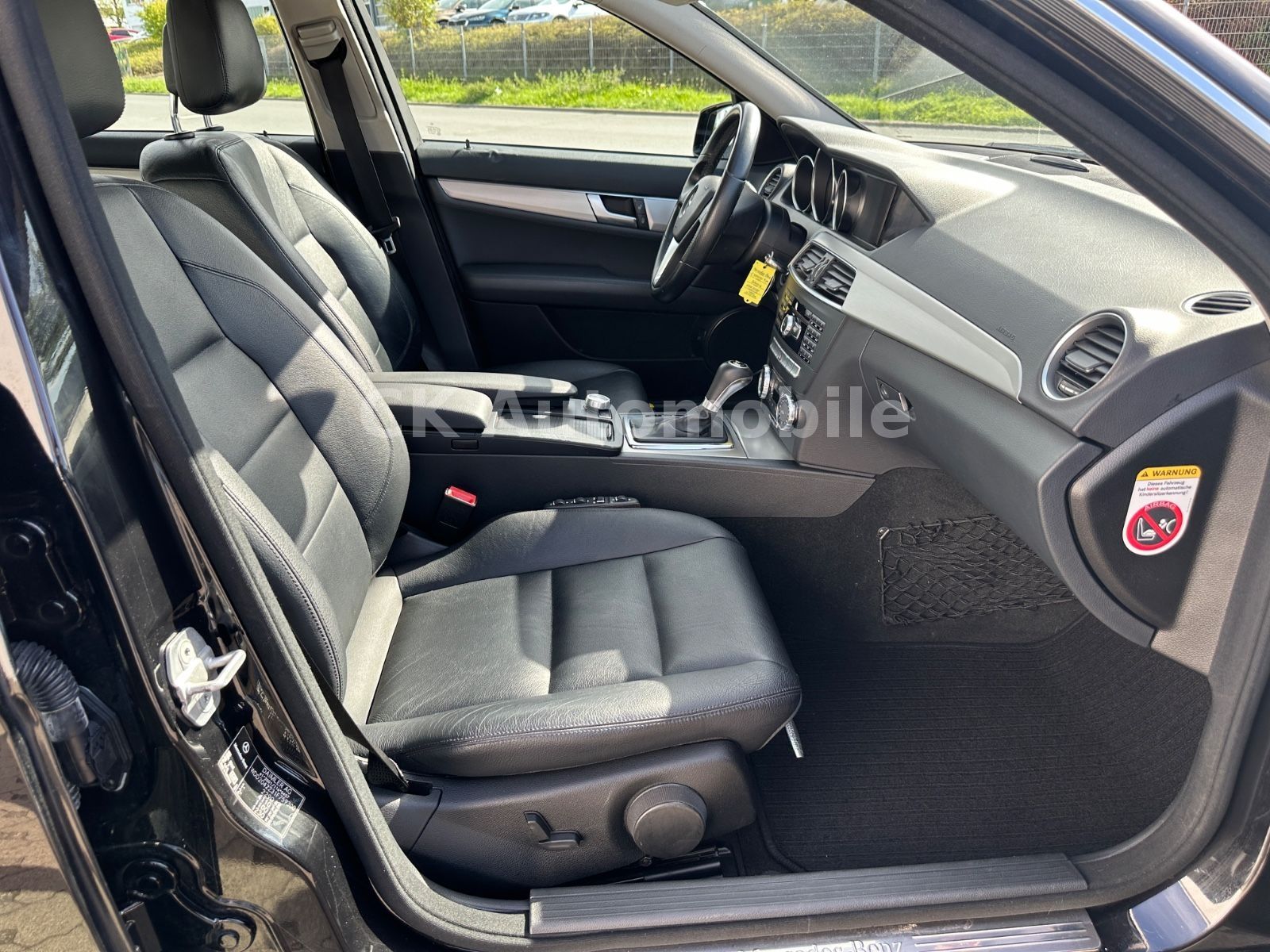 Fahrzeugabbildung Mercedes-Benz C 350 CDI T-Modell Avantgarde/Navi/Bi-Xenon/Kam.