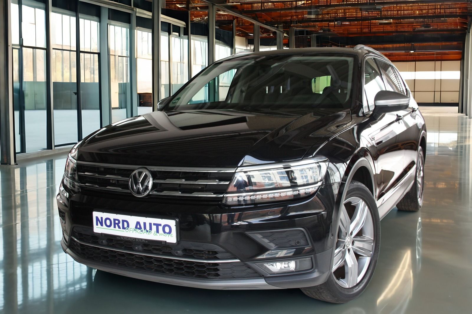 VW Tiguan Allspace 2.0Tdi 4x4 HIGHLINE Autm. 7Sitze