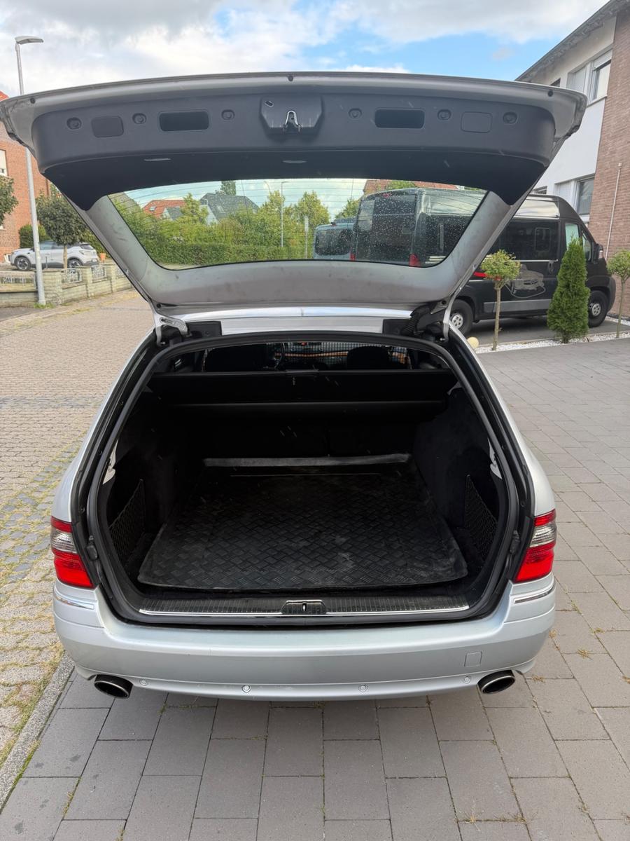 Mercedes-Benz E280 2008 — photo 12