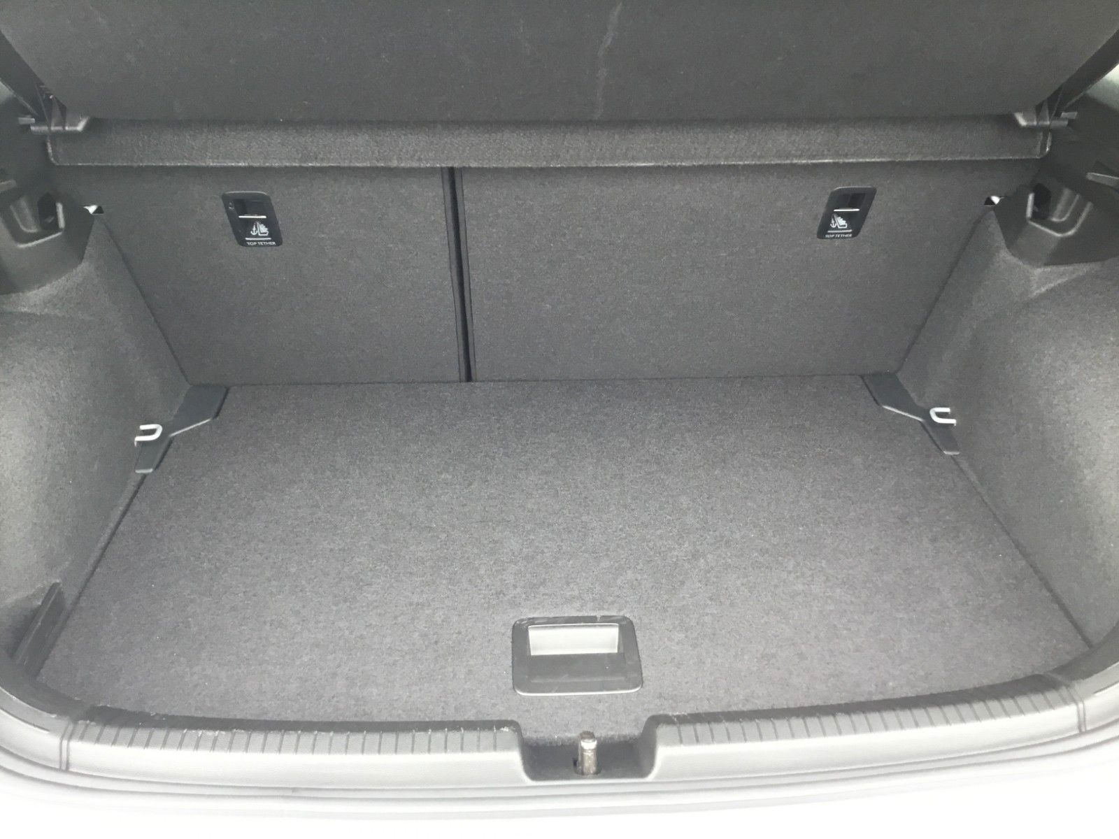 Fahrzeugabbildung Volkswagen Polo 1.0 TSI DSG Life+LED+Kamera+AppConnect+ACC