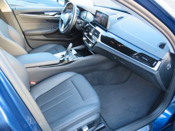 BMW 520 - 10