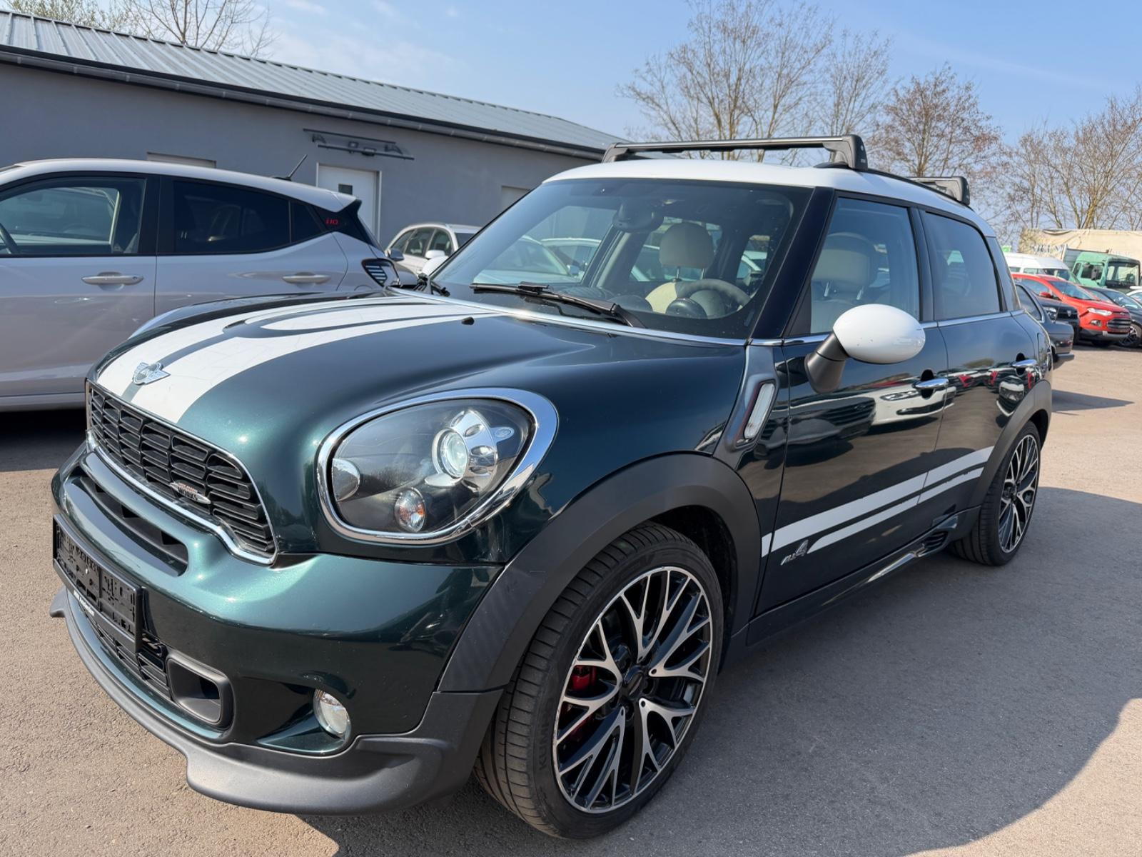 MINI JOHN_COOPER_WORKS Countryman / All4 /Pano/217 PS