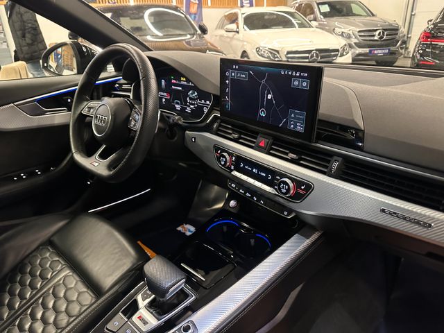 Audi RS4 Avant 2.9 TFSI quattro*HUD*Navi*Klima*SHZ*BT