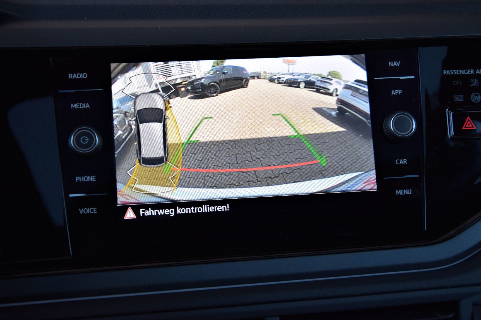 Fahrzeugabbildung Volkswagen Taigo R-Line Pano Matrix-LED Sitzheizung Ambient