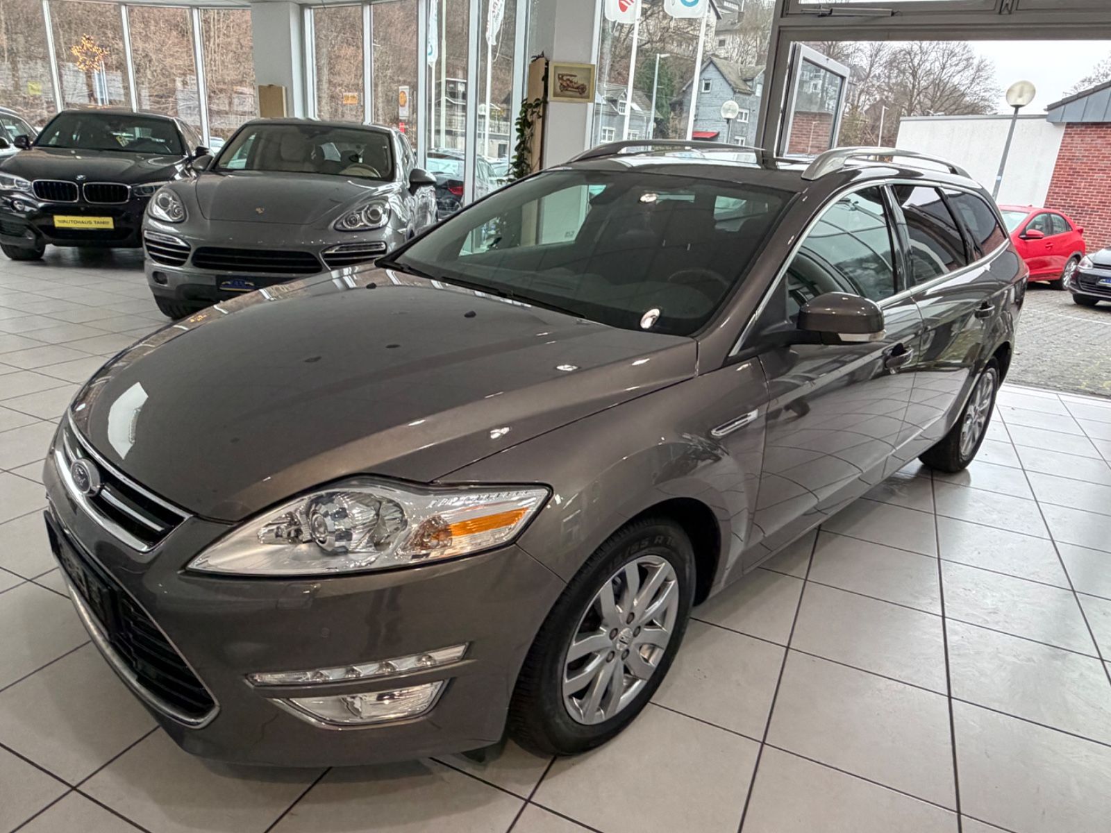 Fahrzeugabbildung Ford Mondeo Turnier Titanium