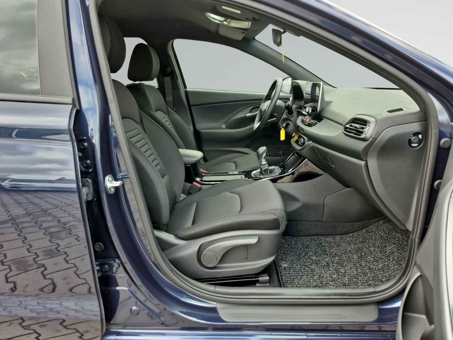 Hyundai i30 5-Türer 1.0T M/T ADVANTAGE SHZ LHZ LED Navi foto 11