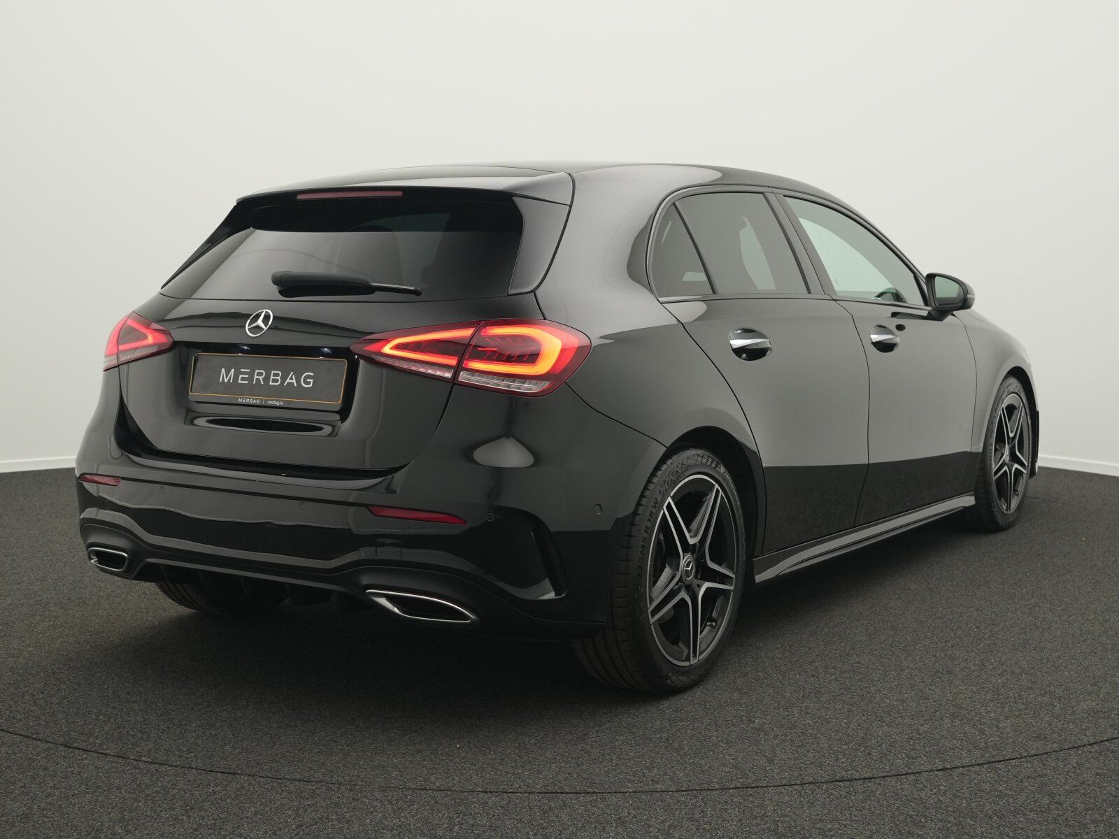Mercedes-Benz A 200 AMG-Line Multi+Kamera+Night+MBUX imagem 3