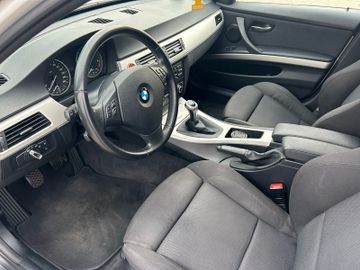BMW 318 - 9