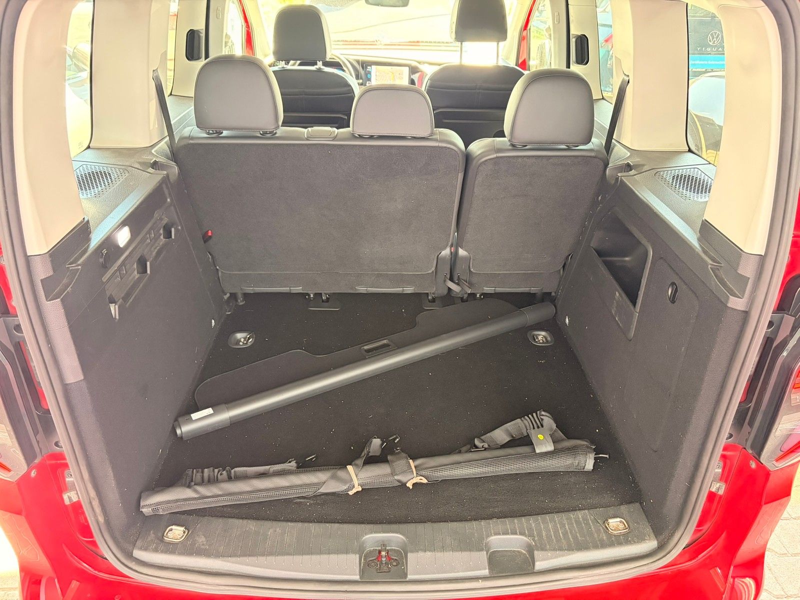 Fahrzeugabbildung Volkswagen Caddy Style 2.0 TDI DSG +ACC+LED+Navi+TravelAss.