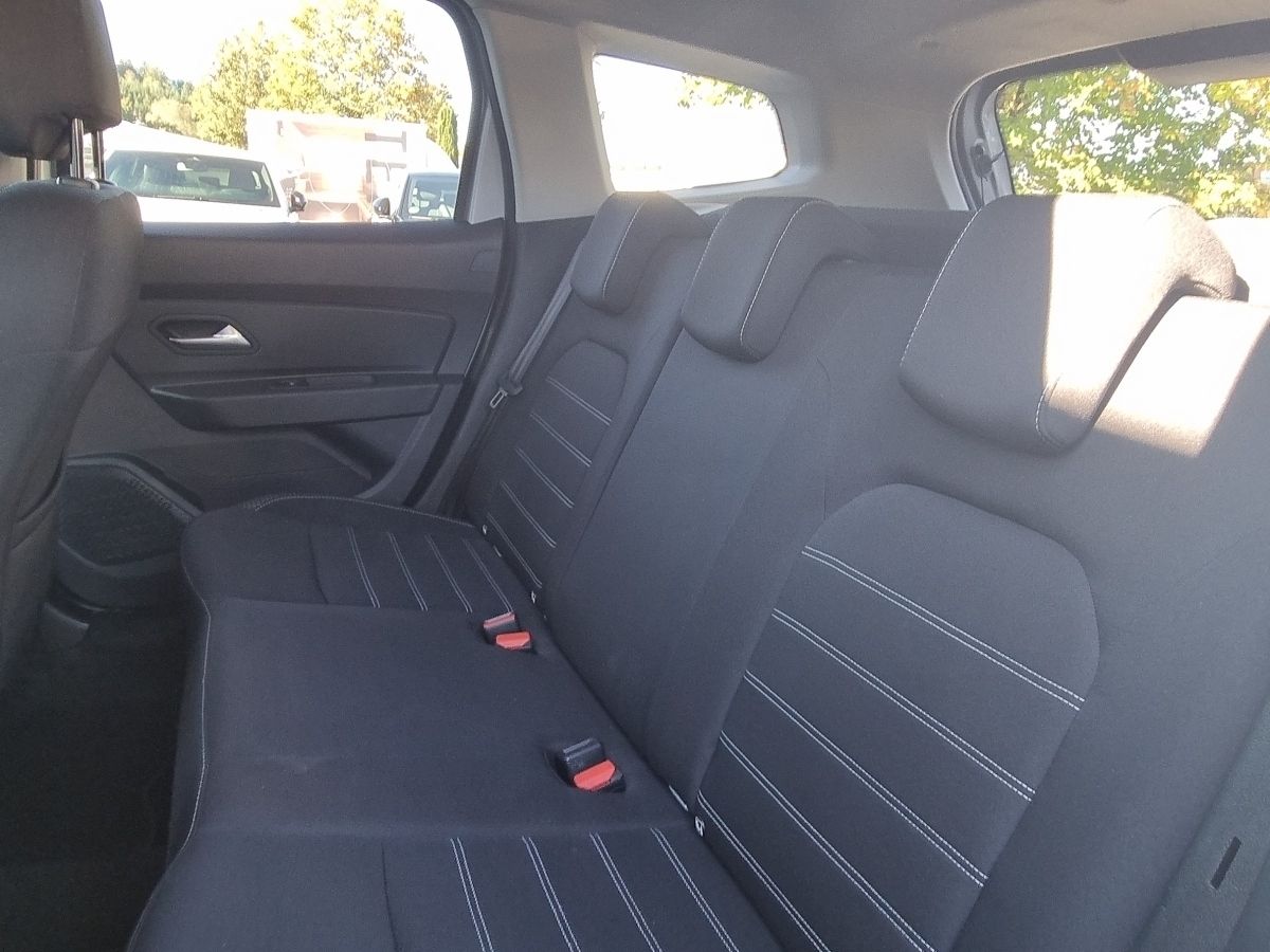 Fahrzeugabbildung Dacia Duster Prestige Blue dCi 115 4WD