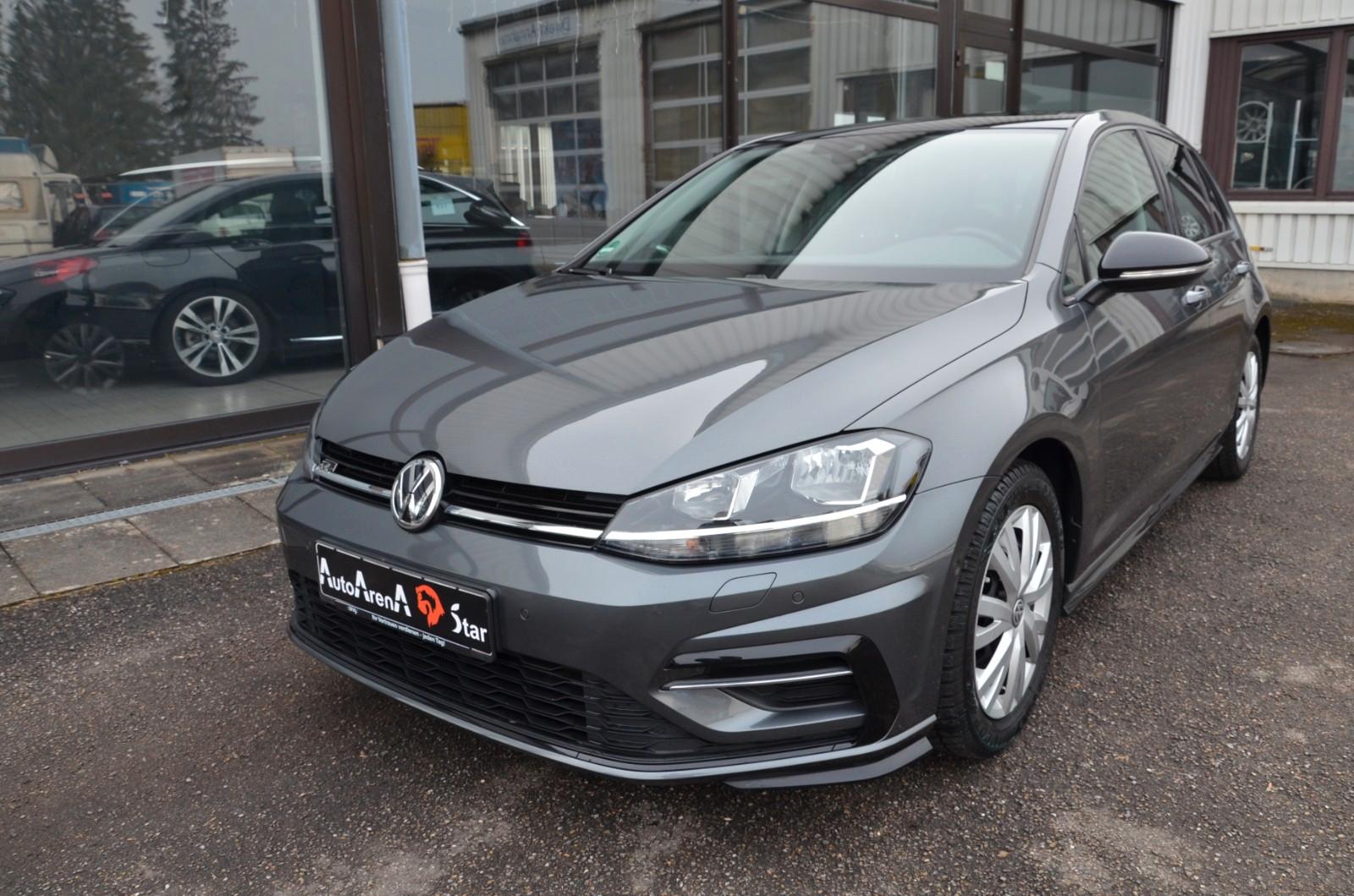 Volkswagen Golf 1.5 R-Line,Alu,Klima,Navi,PDC,Shz,Tel,AHK