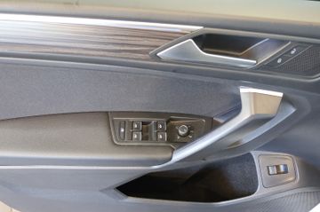 Volkswagen Tiguan Allspace Eleg. 2.0 TDI 4M HUD+PANO+AHK