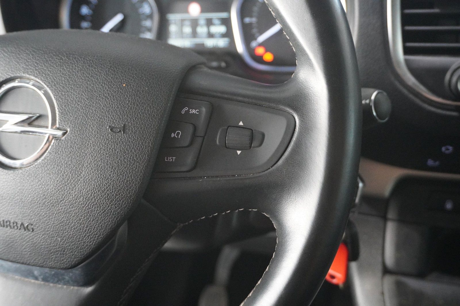 Fahrzeugabbildung Opel Zafira Life 2.0D EDITION "M" NAVI/KAMERA/HUD/AHK