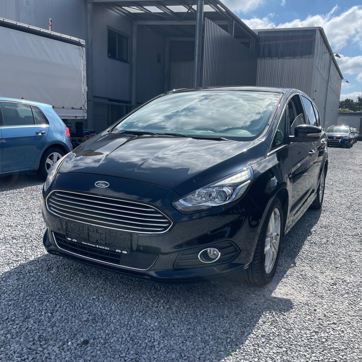 Ford S-Max S-MAX Titanium