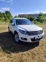 Volkswagen Tiguan 2.0 TDI 81kW BlueMotion Technology LI... - Volkswagen Tiguan: TDI Bluemotion