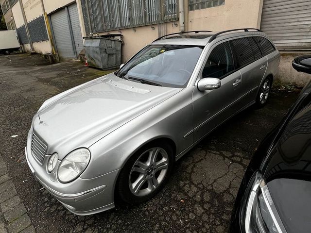 Mercedes-Benz E 320 E -Klasse T-Modell E 320 T