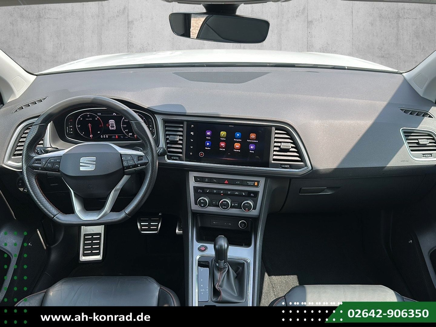Fahrzeugabbildung SEAT Ateca FR 4Drive*4x4*NAVI*360°*WINT*