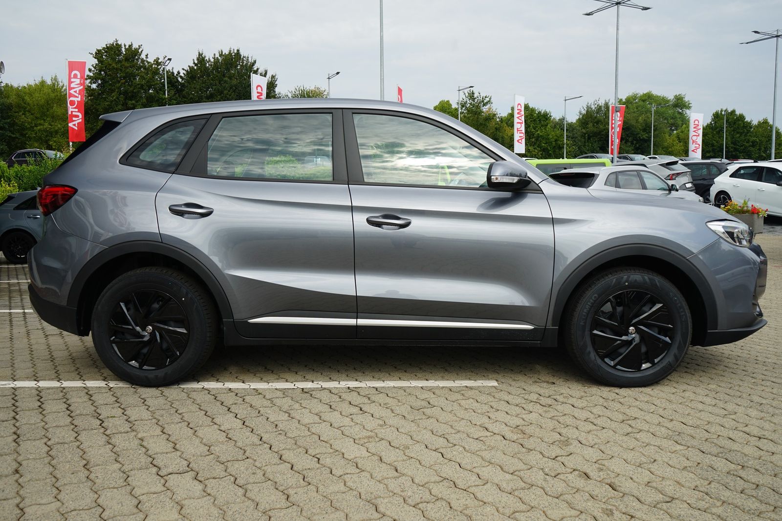 MG ZS
