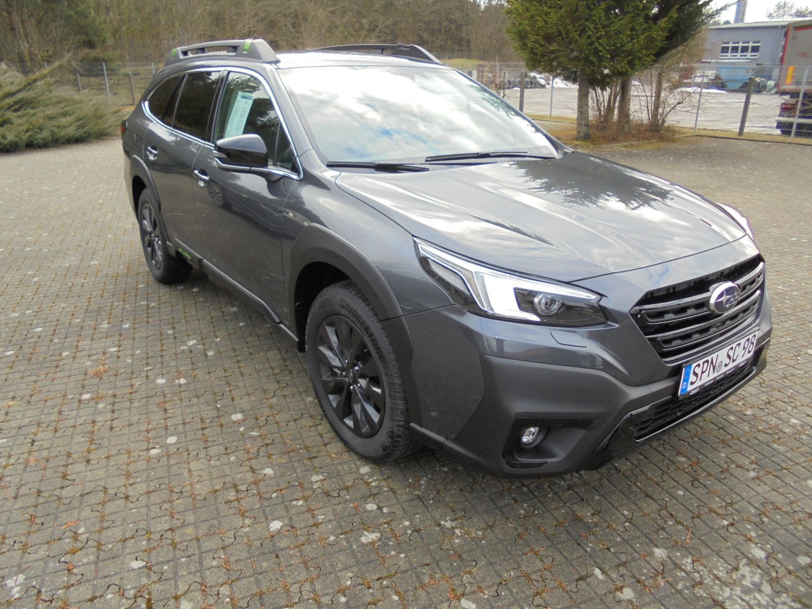 SUBARU OUTBACK