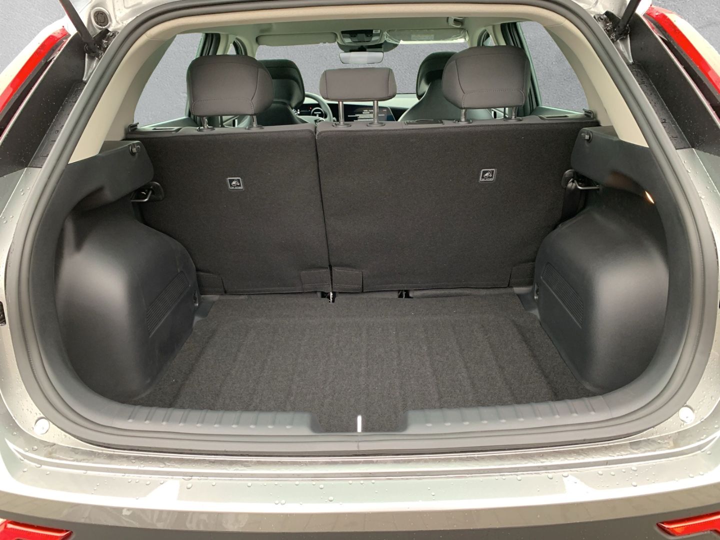 Fahrzeugabbildung Kia Niro STANDART 64,8-kWh-Batterie*FREISPECHEINRICH