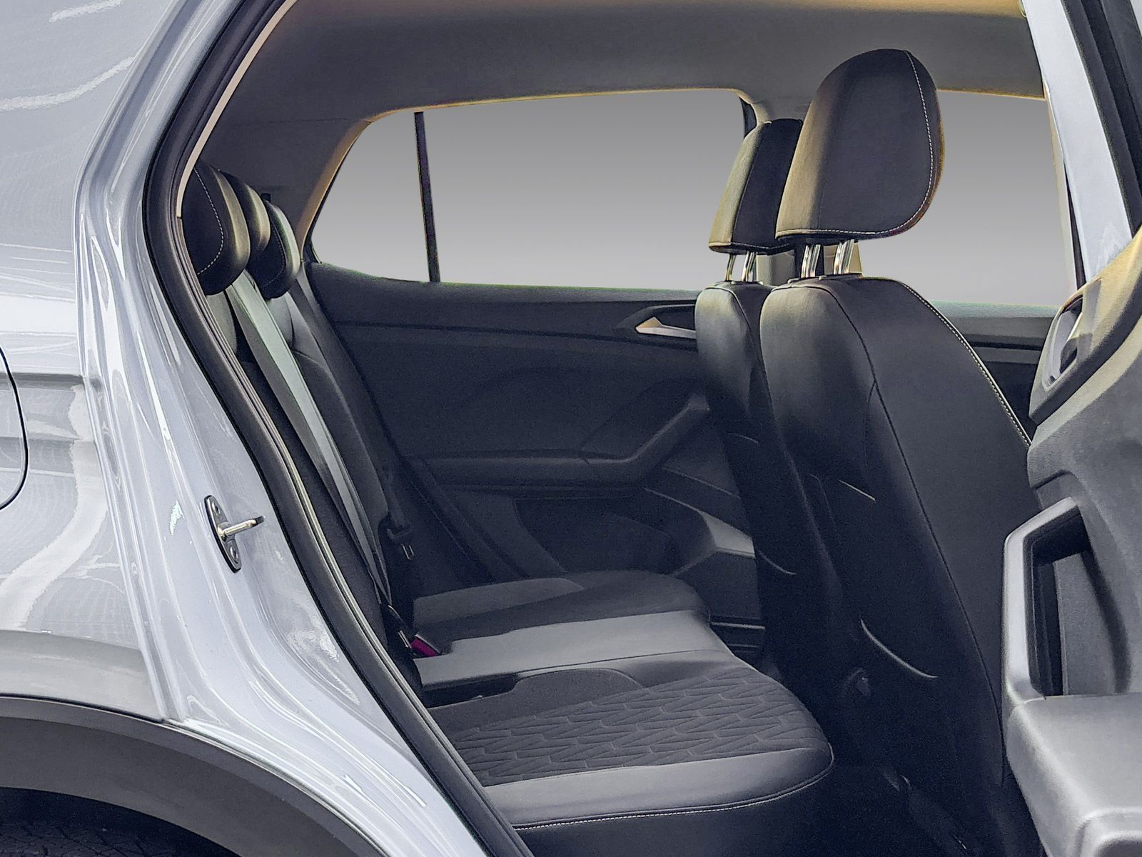 Volkswagen T-Cross - Bild 13