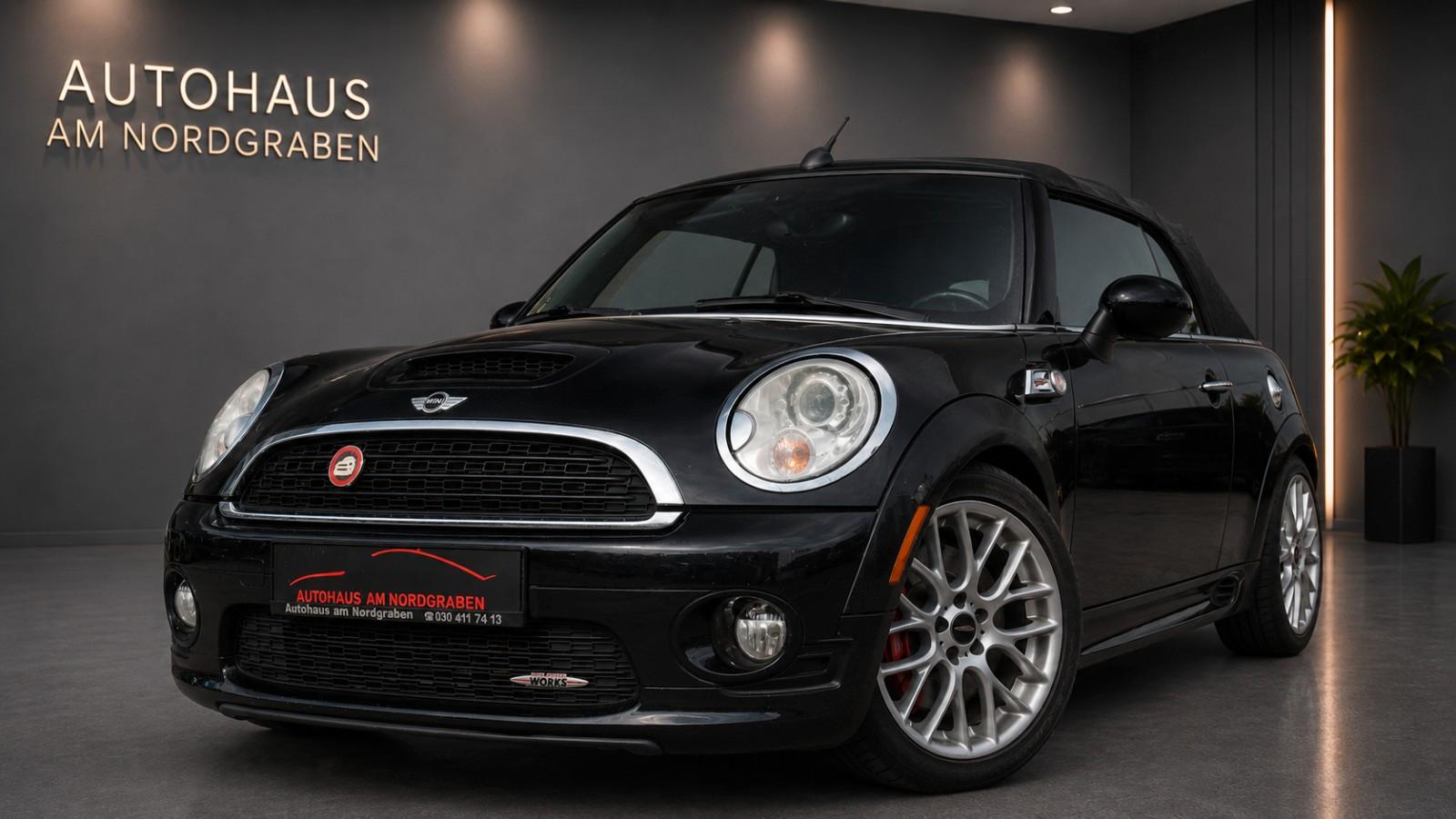 MINI JOHN COOPER WORKS CABRIO JCW NAVI PARKHILFE