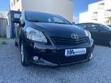 Toyota Verso Edition7-Sitzer  Panorama PDC AHK LMF - gebrauchte Toyota Verso aus dem Jahr 2011